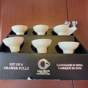 BNWT 6 Cream w gold trim homemade drawer knobs